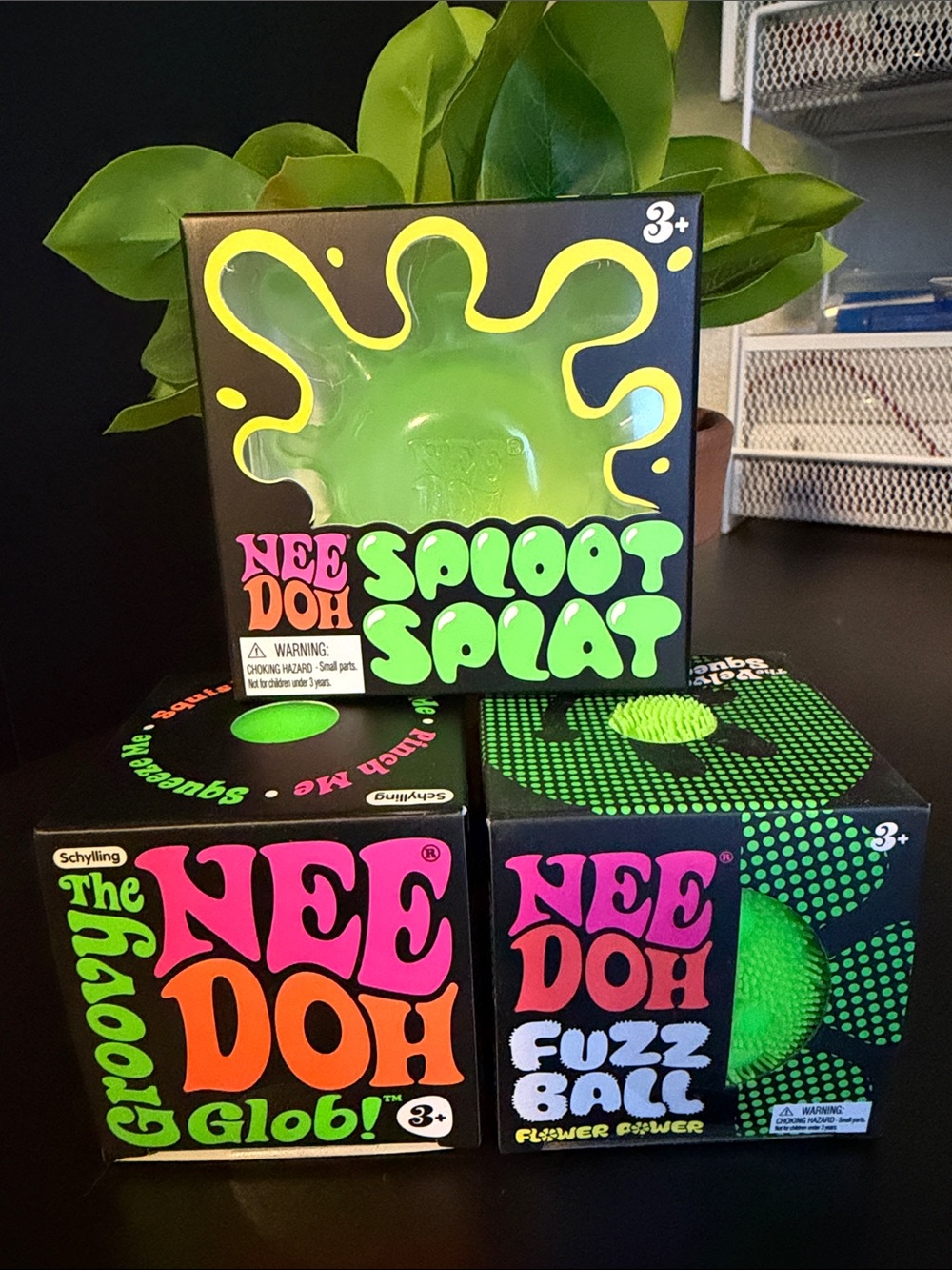 THREE 3 NeeDohs Sploot Splat Groovy Glob! & Fuzz Ball all Green Authentic